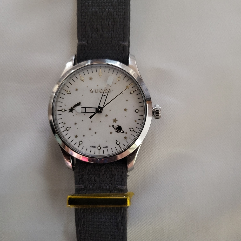Authentic Gucci 38MM Arial G- Timeless Watch - Picture 9 of 11